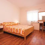 Medena Villa *